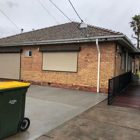 Melbourne Short Stay- Burwood Deakin Uni墨尔本民宿-迪肯大学버우드 외부 사진
